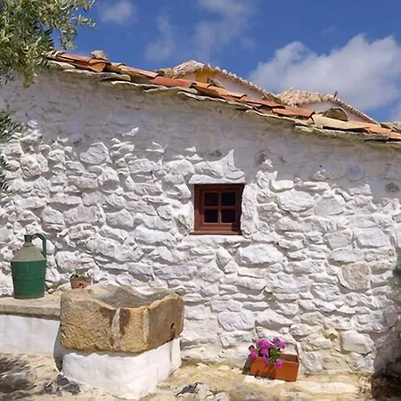 Aldeia Da Mata Pequena 3*