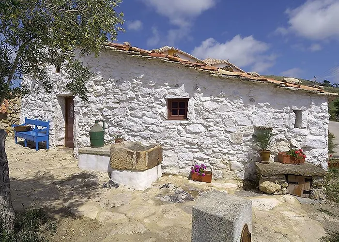 Aldeia Da Mata Pequena База отдыха 3*